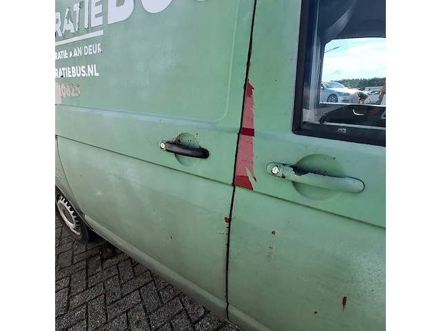Bedrijfswagen volkswagen, transporter 2.0 tdi l1h1 t800, bouwjaar 2010 - afbeelding 47 van  58