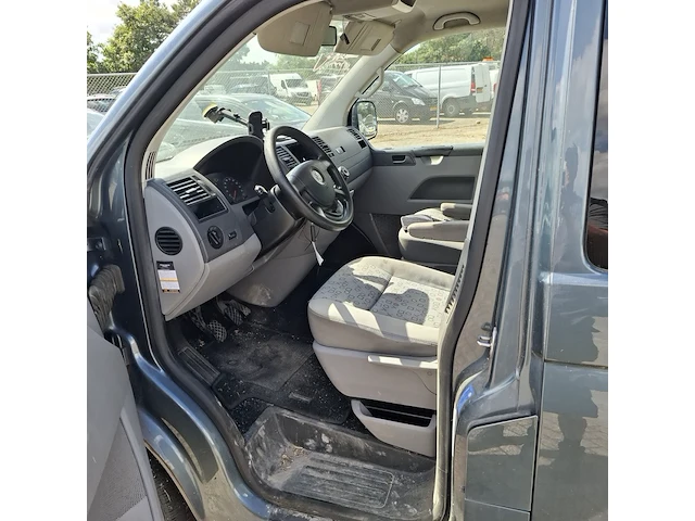 Bedrijfswagen volkswagen, transporter 2.5 tdi, 2008 - afbeelding 9 van  37
