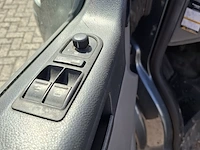Bedrijfswagen volkswagen, transporter 2.5 tdi, 2008 - afbeelding 10 van  37