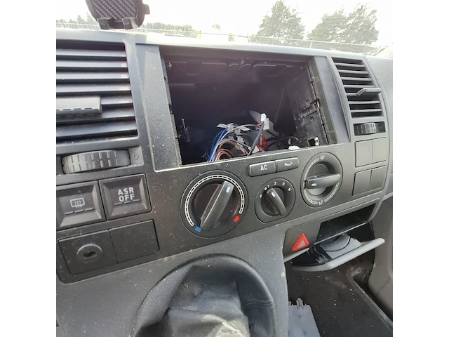 Bedrijfswagen volkswagen, transporter 2.5 tdi, 2008 - afbeelding 18 van  37