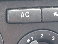 Bedrijfswagen volkswagen, transporter 2.5 tdi 300, bouwjaar 2005 - afbeelding 13 van  69
