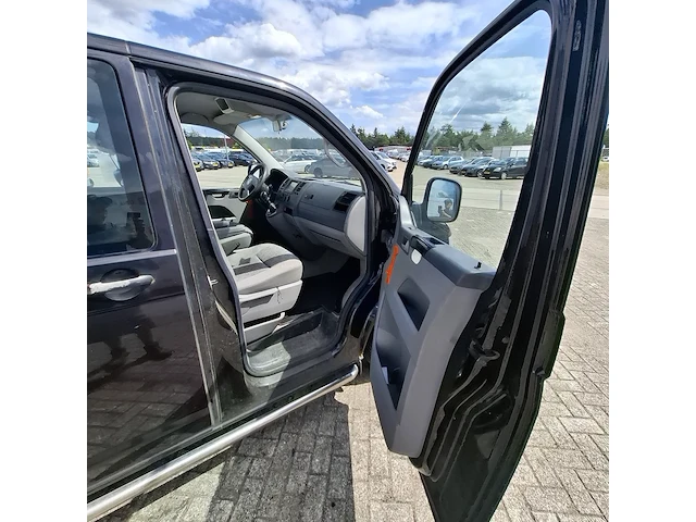 Bedrijfswagen volkswagen, transporter 2.5 tdi 300, bouwjaar 2005 - afbeelding 18 van  69