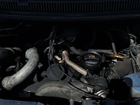 Bedrijfswagen volkswagen, transporter 2.5 tdi 300, bouwjaar 2005 - afbeelding 37 van  69