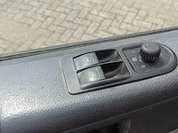 Bedrijfswagen volkswagen, transporter 2.5 tdi 340, bouwjaar 2006 - afbeelding 16 van  53