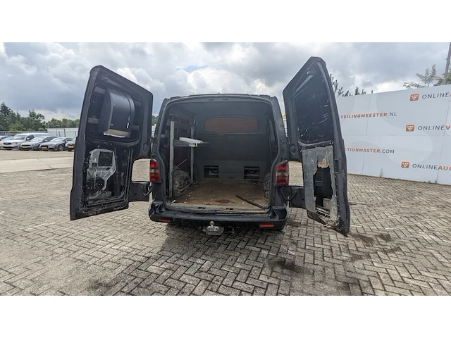 Bedrijfswagen volkswagen, transporter 2.5 tdi 340, bouwjaar 2006 - afbeelding 35 van  53