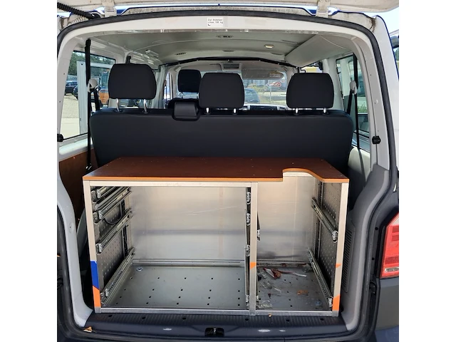 Bedrijfswagen volkswagen, transporter kombi, bouwjaar 2017 - afbeelding 3 van  70