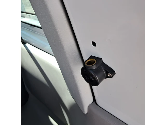 Bedrijfswagen volkswagen, transporter kombi, bouwjaar 2017 - afbeelding 6 van  70