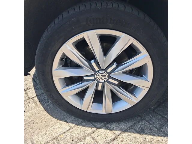 Bedrijfswagen volkswagen, transporter kombi, bouwjaar 2017 - afbeelding 52 van  70