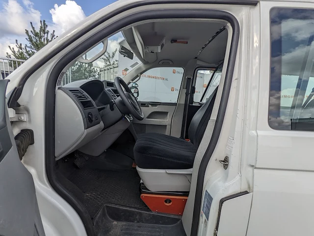 Bedrijfswagen, volkswagen, transporter - afbeelding 3 van  53