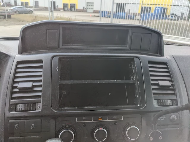 Bedrijfswagen, volkswagen, transporter - afbeelding 15 van  53
