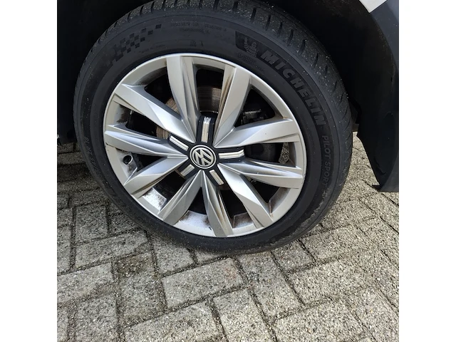 Bedrijfswagen, volkswagen, transporter - afbeelding 4 van  50
