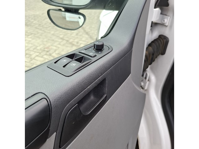 Bedrijfswagen, volkswagen, transporter - afbeelding 3 van  41