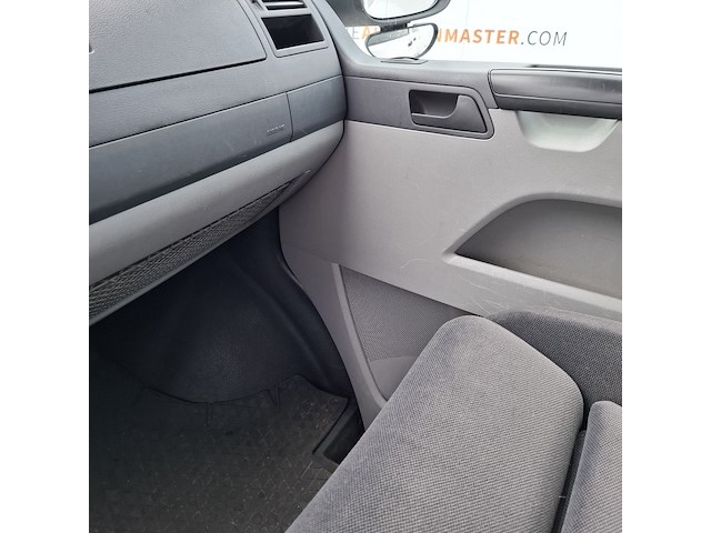 Bedrijfswagen, volkswagen, transporter - afbeelding 13 van  41