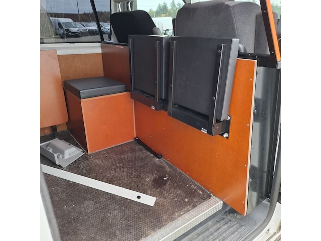 Bedrijfswagen, volkswagen, transporter - afbeelding 21 van  41