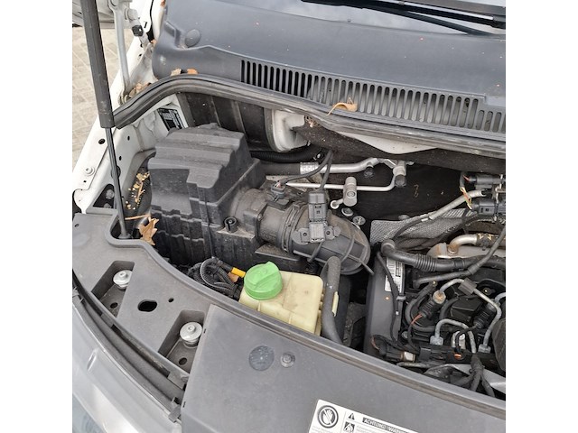 Bedrijfswagen, volkswagen, transporter - afbeelding 26 van  41