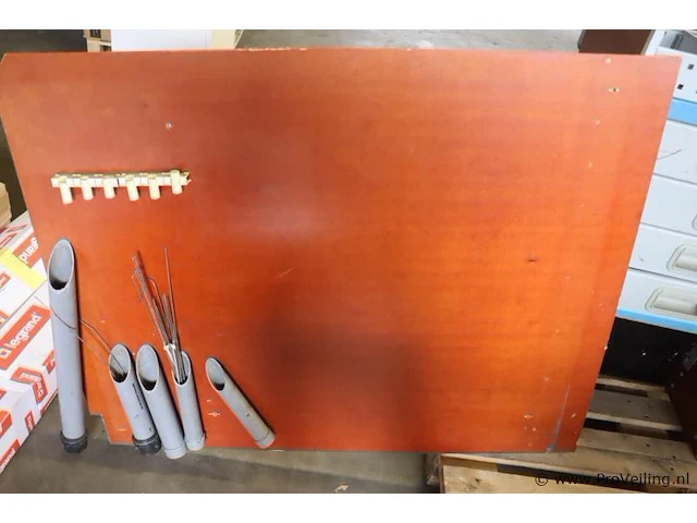 Bedrijfswageninrichting | 106x32-35x95cm / 112x89cm - afbeelding 4 van  9