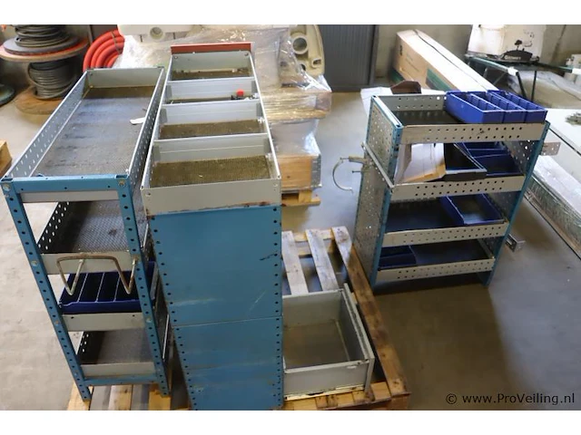 Bedrijfswageninrichting | 89x31x88cm/100x31x92cm/63x31x89cm - afbeelding 1 van  4