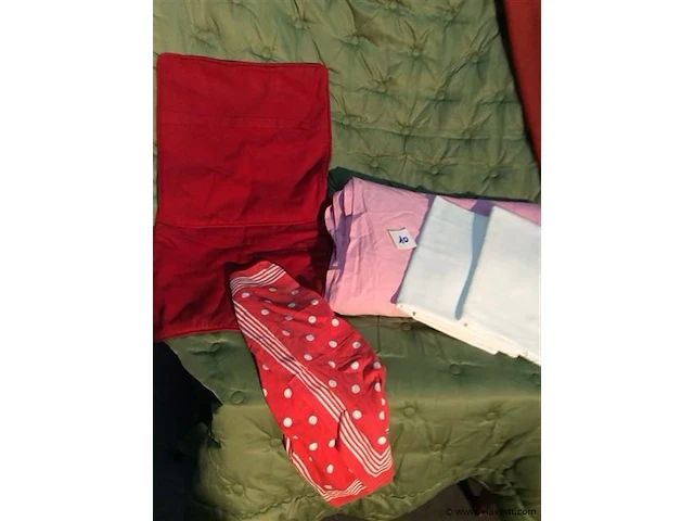 Bedsprei 2persoons + fleece + … - afbeelding 2 van  3