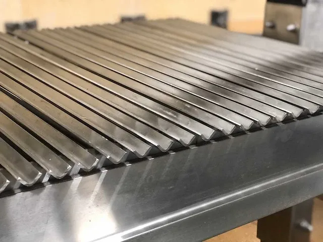 Beech ovens - houtskoolgrill met liftsysteem - afbeelding 14 van  30