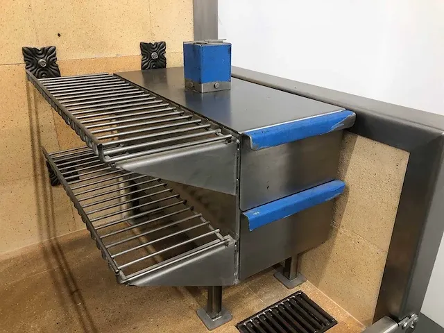 Beech ovens - houtskoolgrill met liftsysteem - afbeelding 28 van  30