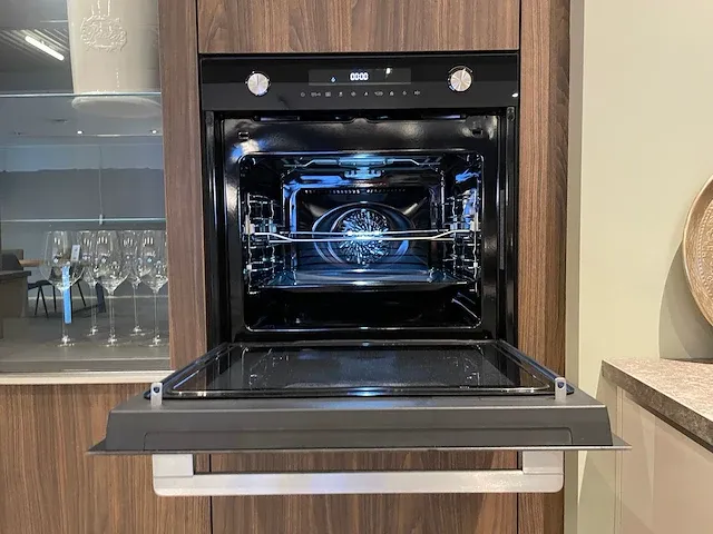 Beeck - showroomkeuken - afbeelding 15 van  36