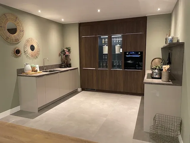 Beeck - showroomkeuken - afbeelding 12 van  36