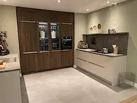 Beeck - showroomkeuken - afbeelding 31 van  36