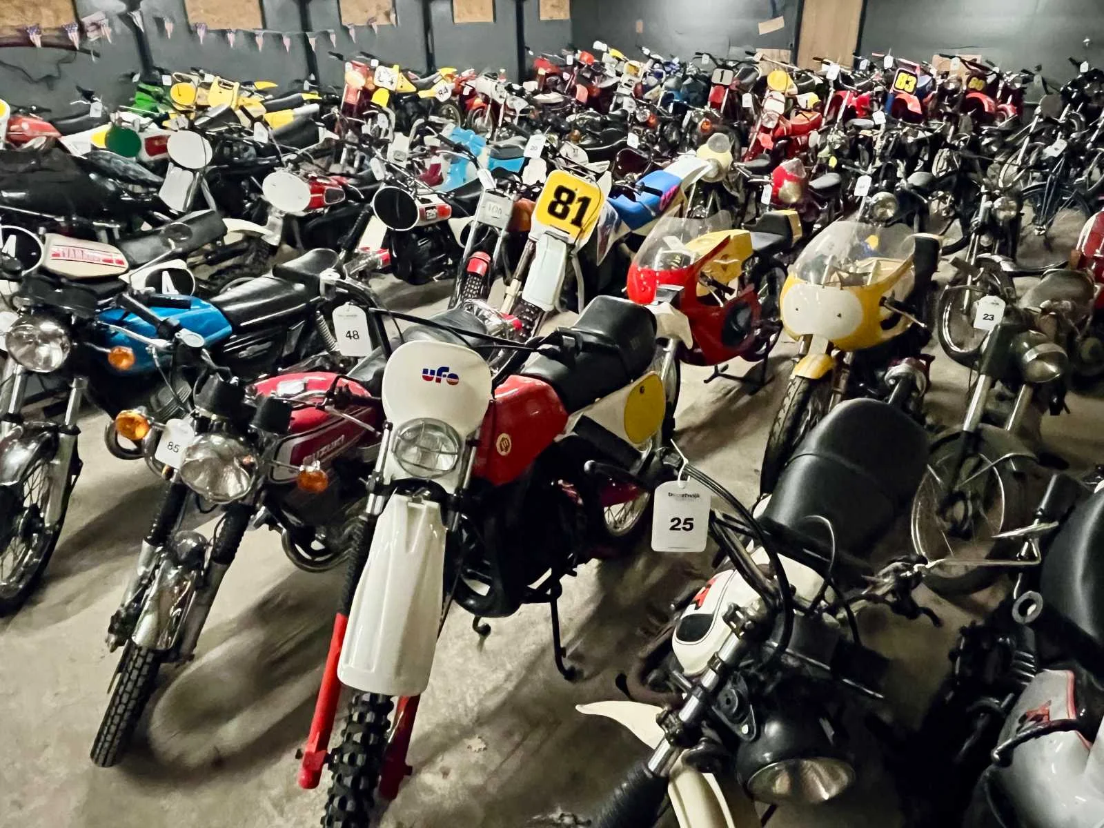 Beëindiging privéverzameling klassieke (cross)motoren en brommers