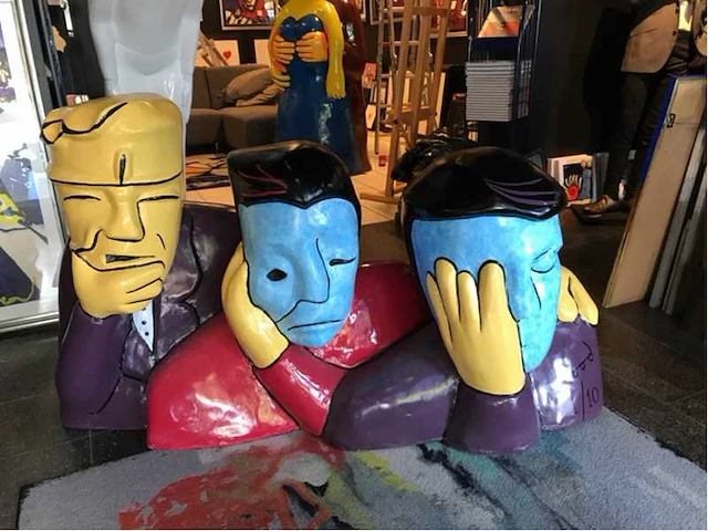 Beeld herman brood “zien horen zwijgen xxl” - afbeelding 3 van  8