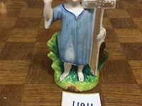 Beeld kind met kruis - afbeelding 1 van  2