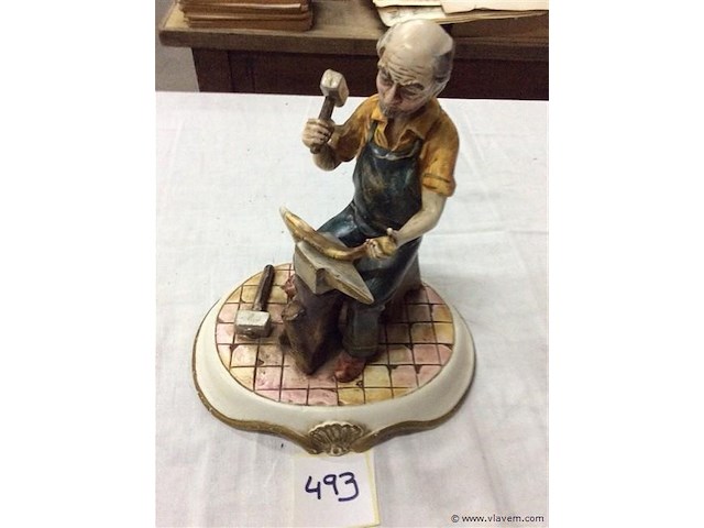 Beeld smid ( capo di monte ) - afbeelding 1 van  2