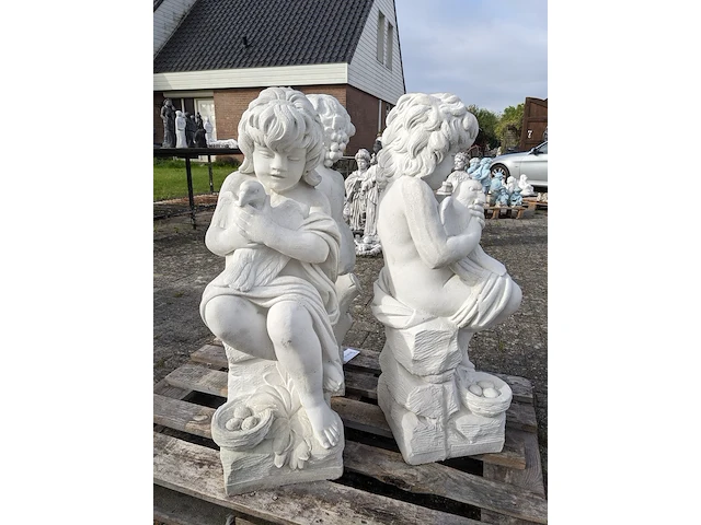 Beelden set drie-gratiën - afbeelding 7 van  12