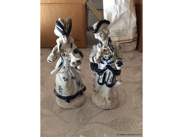 Beeldjes 2stuks ( blauw ) - afbeelding 2 van  2