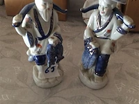 Beeldjes 2stuks ( chinees ) - afbeelding 1 van  3
