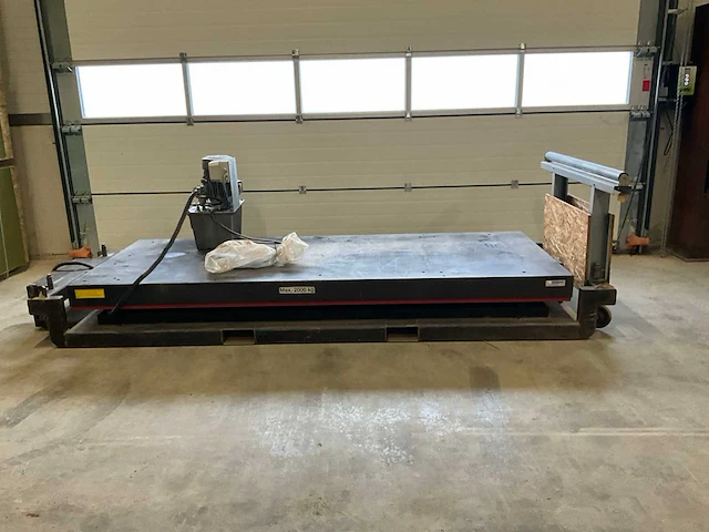 Beerepoot hydraulische heftafel 2000 kg - afbeelding 1 van  9