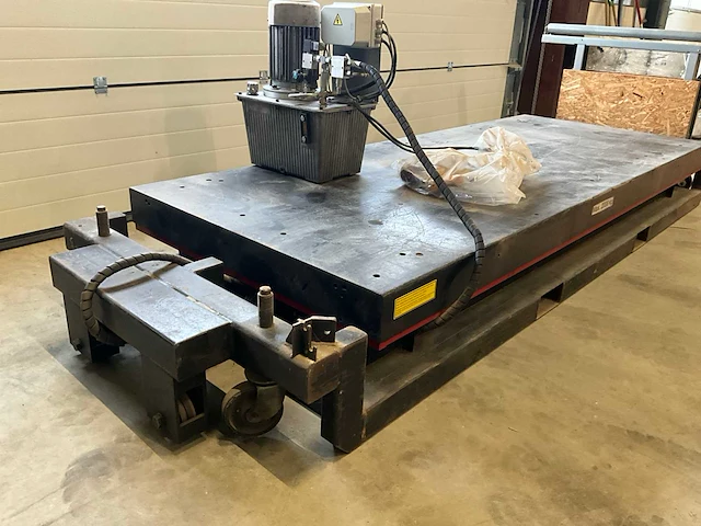 Beerepoot hydraulische heftafel 2000 kg - afbeelding 3 van  9