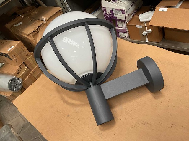 Bega 100w ip44 wandlamp (2x) - afbeelding 1 van  5
