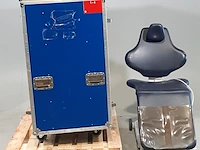 Behandelstoel in flightcase - afbeelding 1 van  12