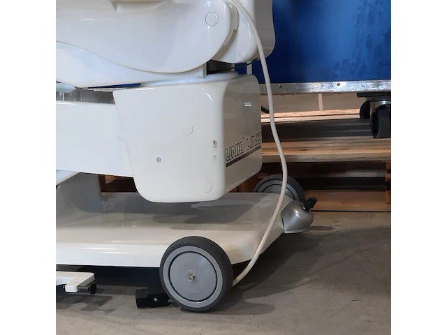 Behandelstoel in flightcase - afbeelding 12 van  12
