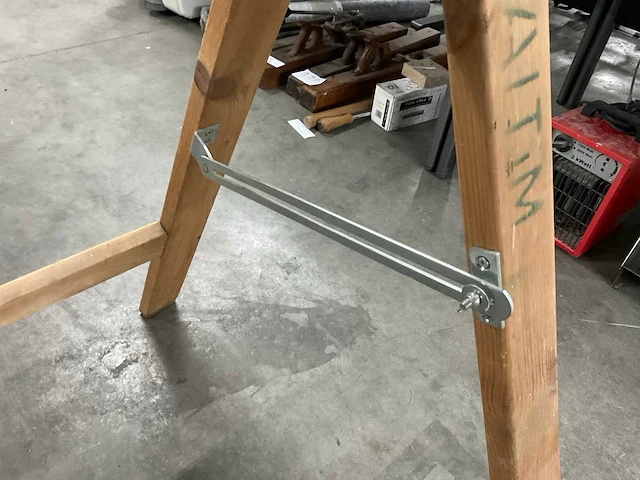 Behangtafel en schagen - afbeelding 6 van  7