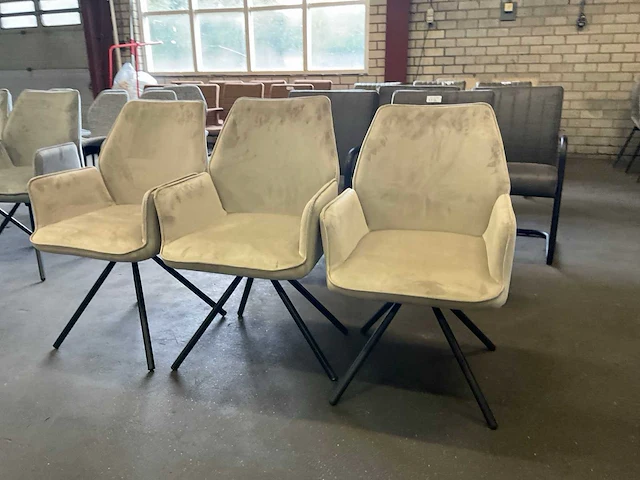 Beige belaire eetkamerstoel (3x) - afbeelding 2 van  9