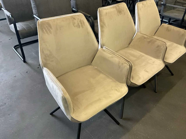 Beige belaire eetkamerstoel (3x) - afbeelding 7 van  9