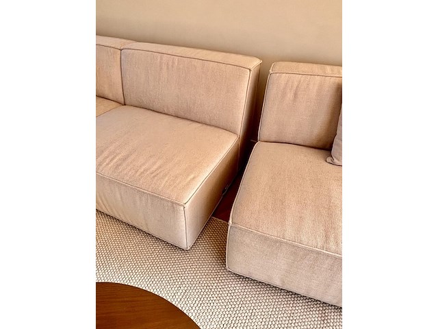 Beige elementen bank in rechtse opstelling, 2025 - afbeelding 3 van  12