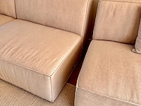 Beige elementen bank in rechtse opstelling, 2025 - afbeelding 3 van  12