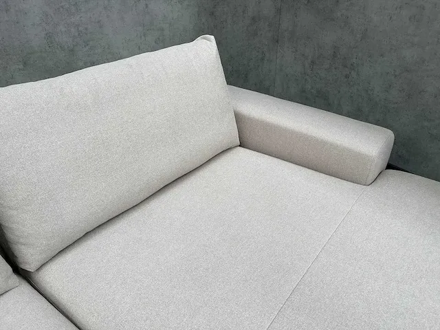 Beige hoekbank met chaise longue - ongebruikt - luxe stof - afbeelding 13 van  27