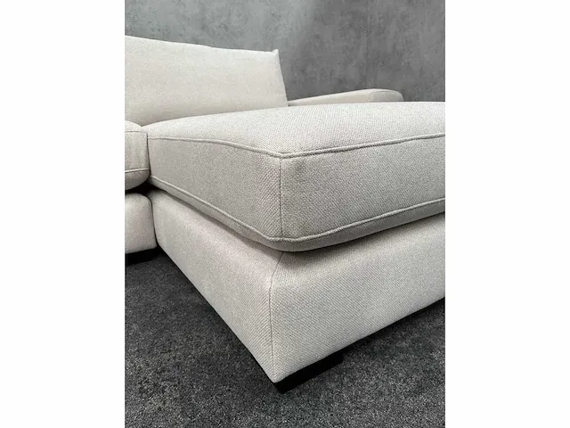 Beige hoekbank met chaise longue - ongebruikt - luxe stof - afbeelding 19 van  27