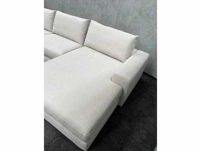 Beige hoekbank met chaise longue - ongebruikt - luxe stof - afbeelding 21 van  27