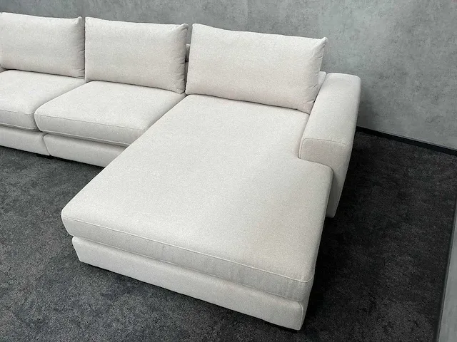Beige hoekbank met chaise longue - ongebruikt - luxe stof - afbeelding 3 van  27