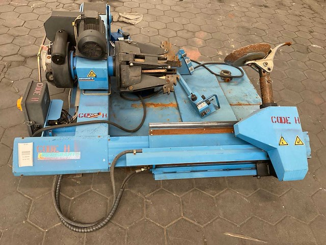 Beissbarth banden de-en montageapparaat - afbeelding 5 van  9