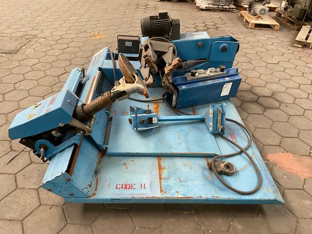 Beissbarth banden de-en montageapparaat - afbeelding 7 van  9